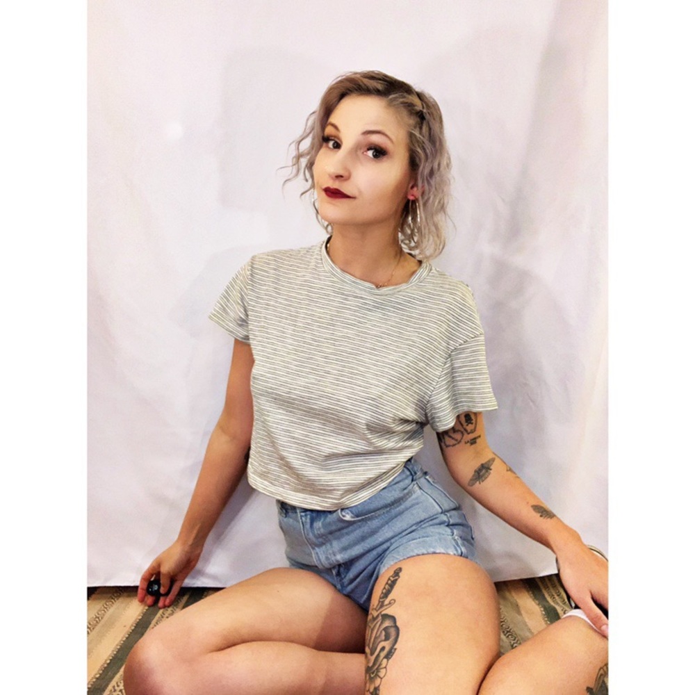 Boxy Copped Tee with open back